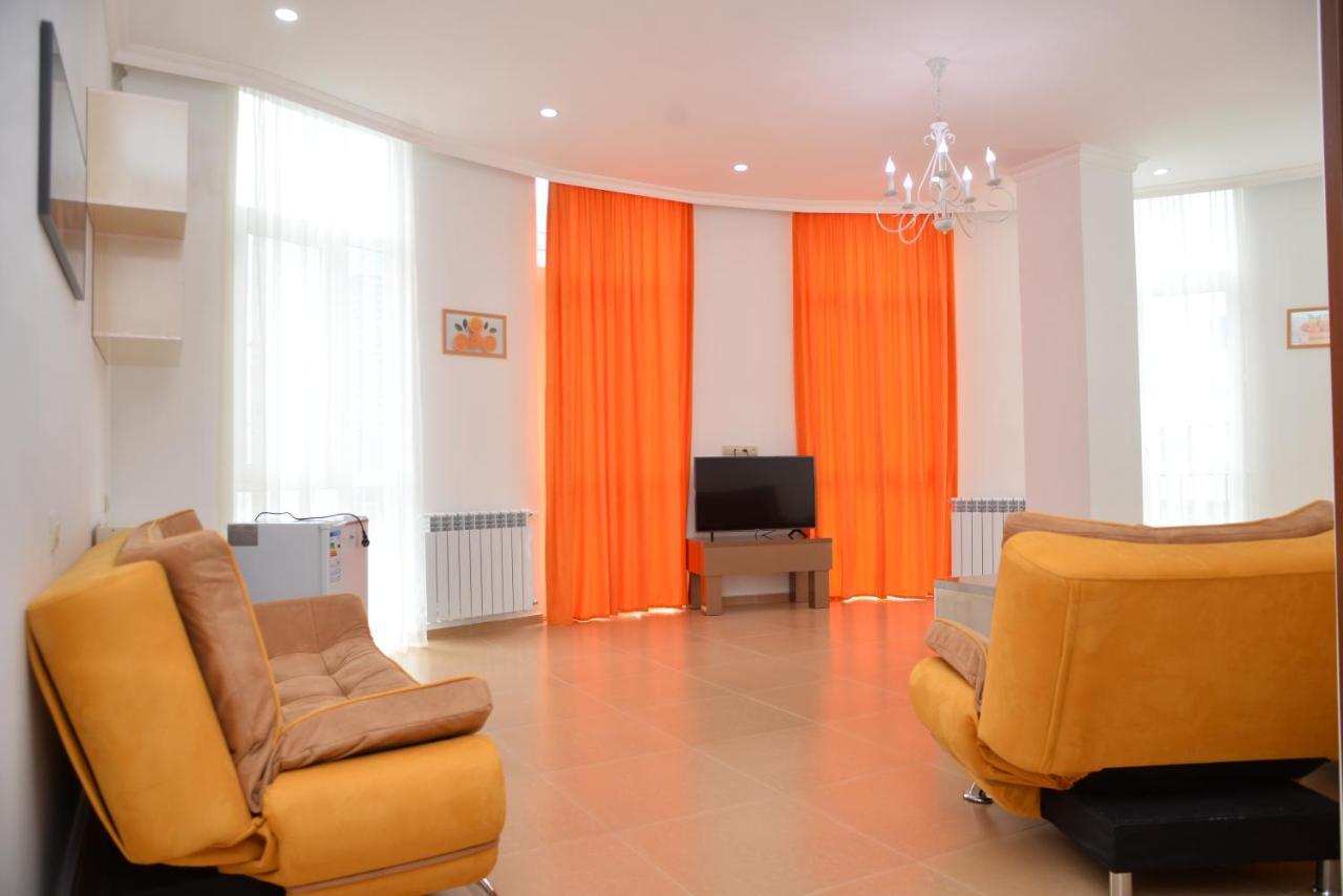 Orange Home Hotel Batumi Exterior photo