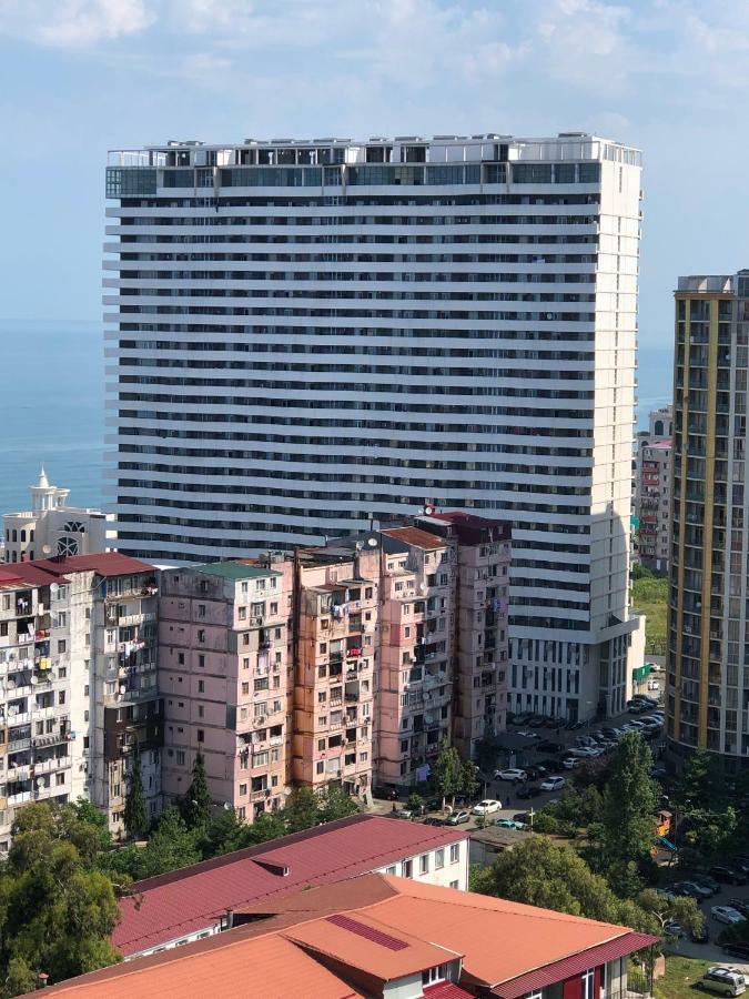 Orange Home Hotel Batumi Exterior photo